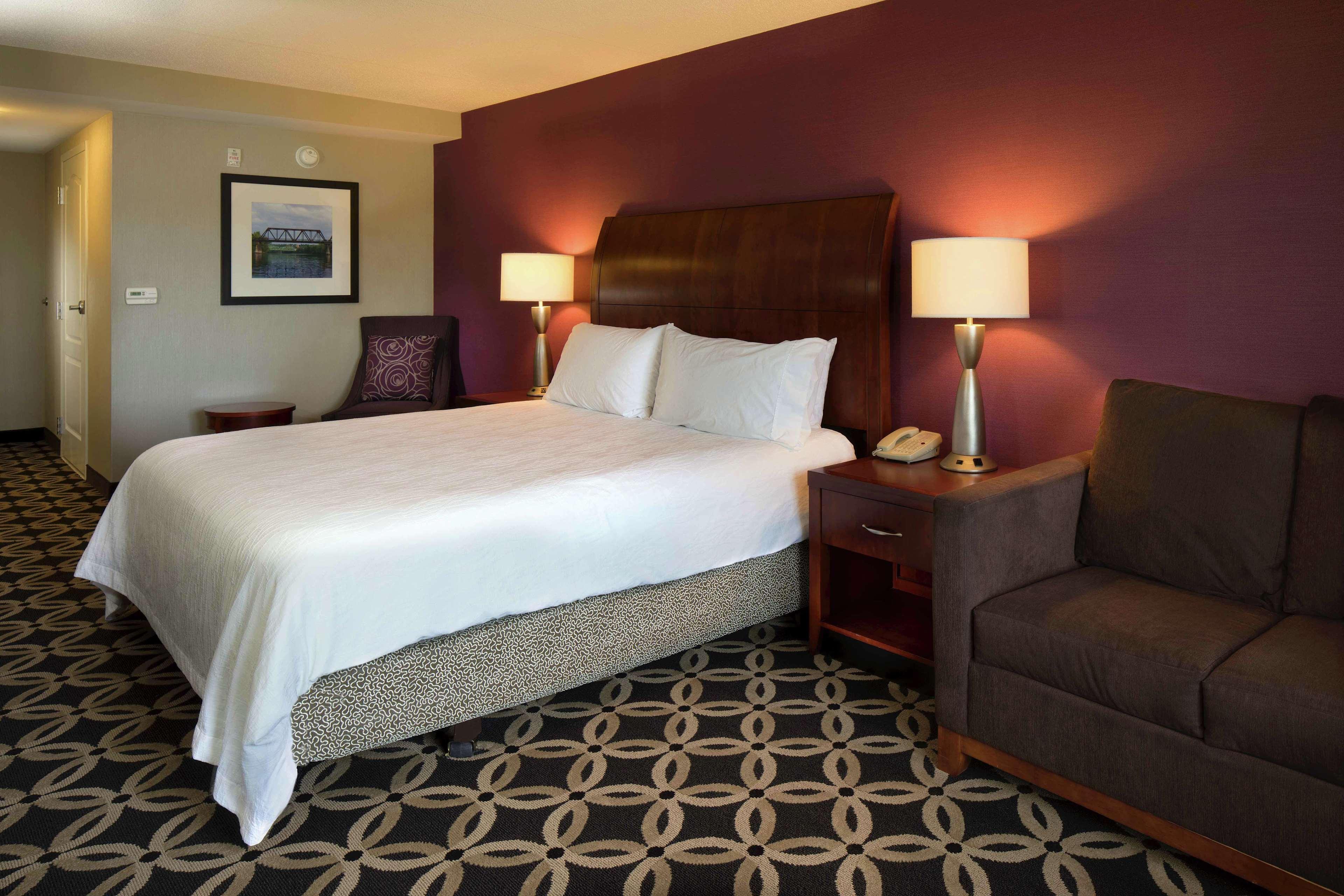 Hilton Garden Inn Auburn Riverwatch Экстерьер фото