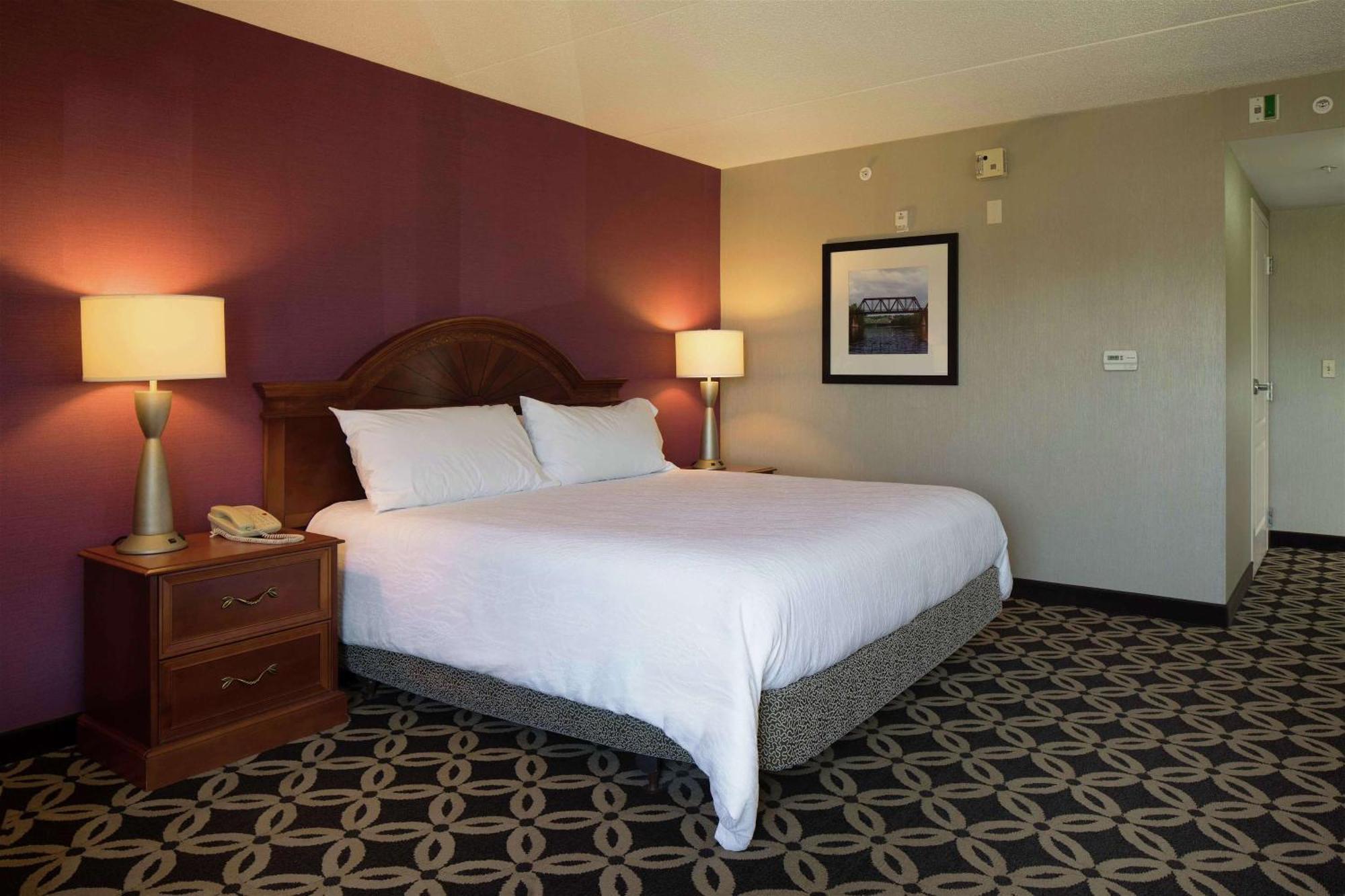 Hilton Garden Inn Auburn Riverwatch Экстерьер фото