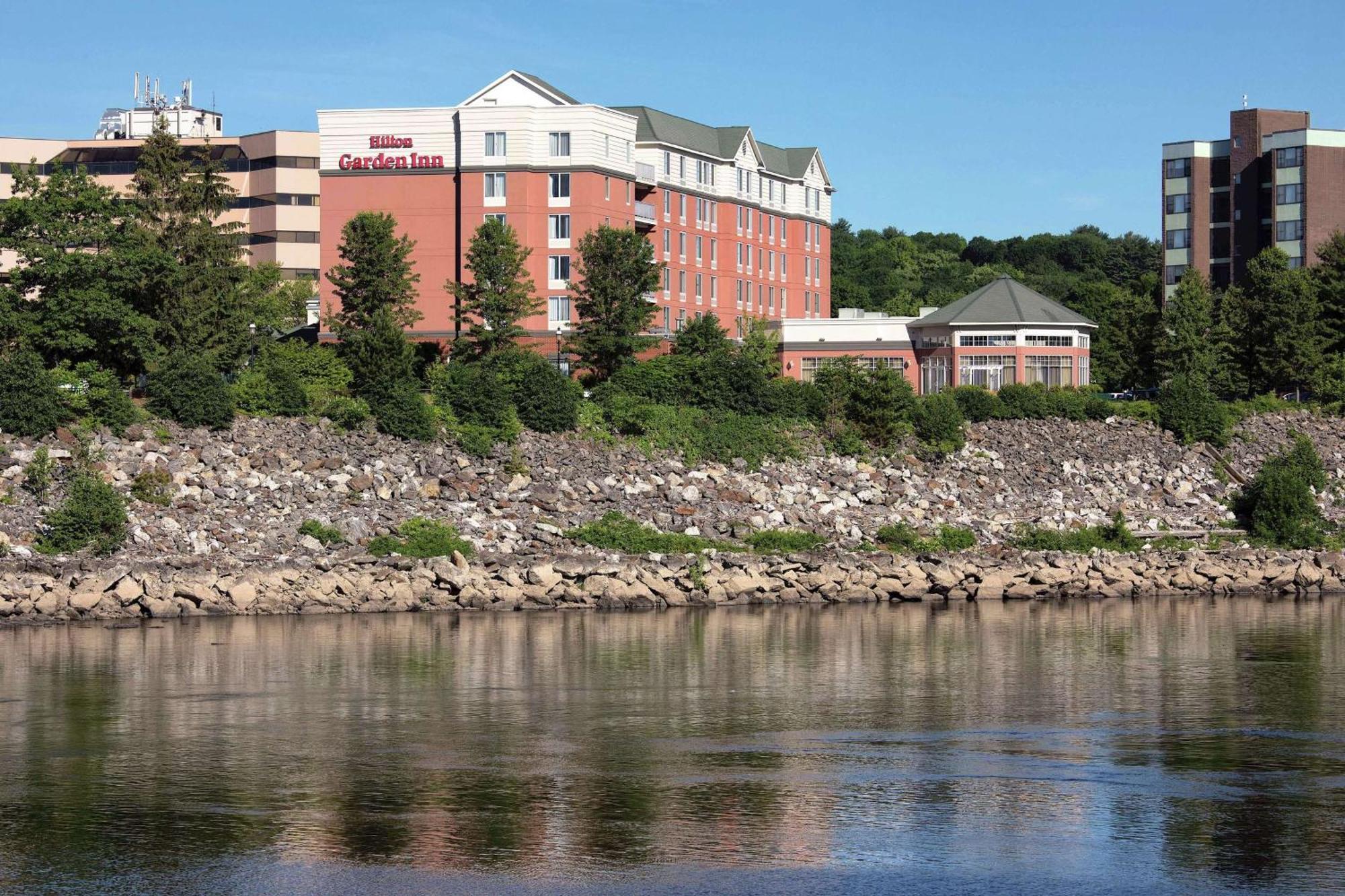 Hilton Garden Inn Auburn Riverwatch Экстерьер фото